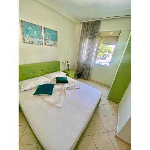 Seaview Apartments