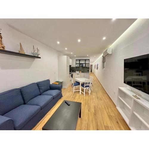 Seaview Escape - 2 Minutes from the Sea