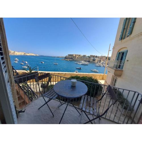 Seaview Gem in Birgu Malta!