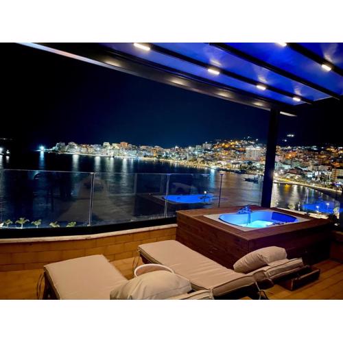 SeaView Golden Penthouse