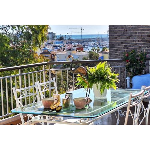 Seaview Penthouse Apartment