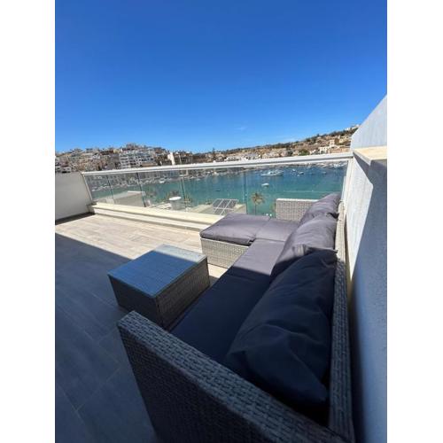 Seaview Setters Penthouse Marsaskala