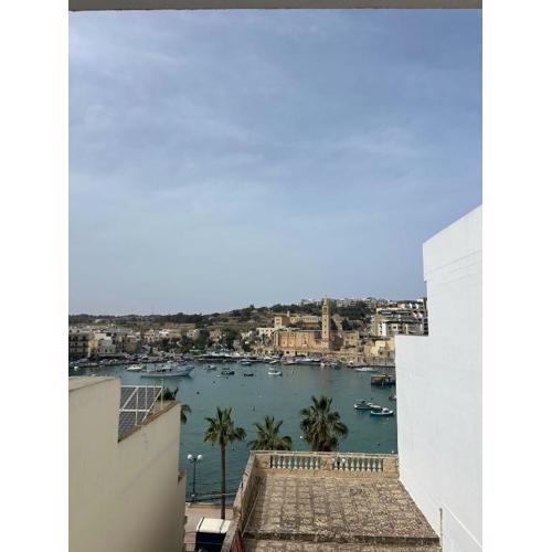 Seaview Setters Studio Apartment