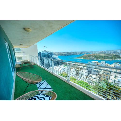 Seaview terrace, 2bedrooms, communal pool COGO1-1