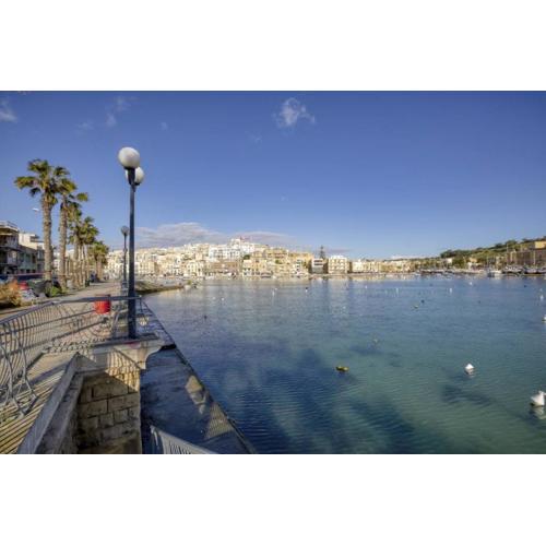 Seaview,beautiful 3br Apt 2