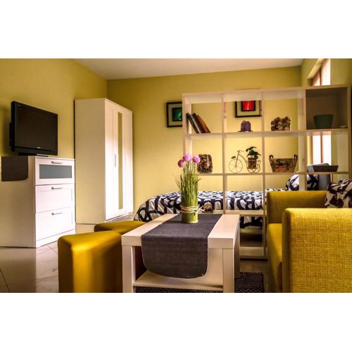 Semiramida Central Studio
