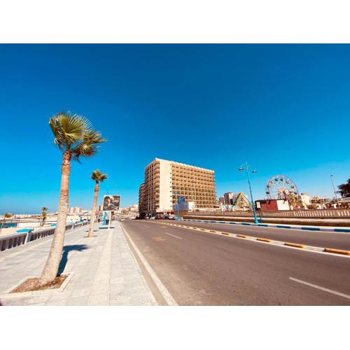 Semiramis Hotel Royal Palace