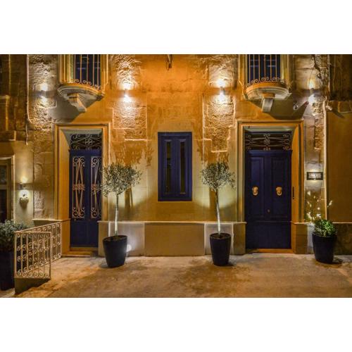 Senglea Suites