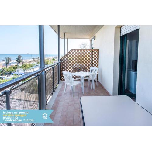 Senigallia, bilocale sul mare con spiaggia inclusa - SE004