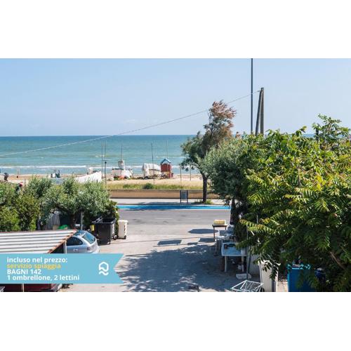 Senigallia, trilocale sul mare con spiaggia inclusa - SE005