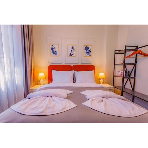 Şeref Aziz Keskin Apartment