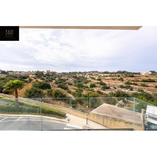 Serene 2BR Apartment with Picturesque Views by 360 Estates