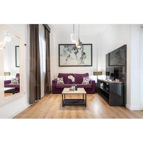Serene & central apartment by Picasso Museum by REMS