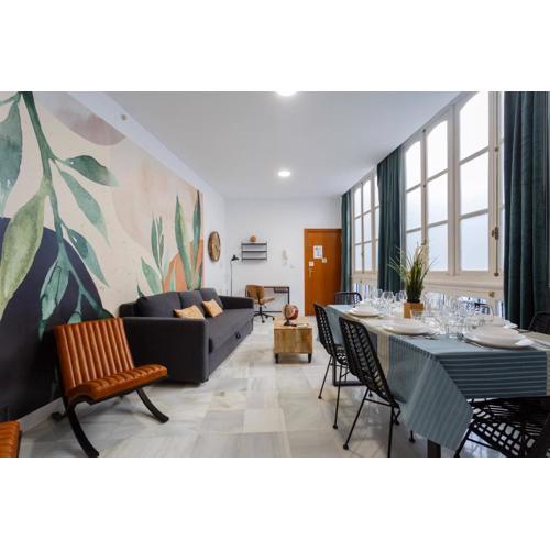 SERENISSIMA Apartment by Cadiz4Rentals