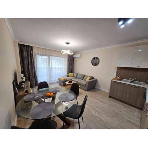 Serenity in the heart of Varna with parking