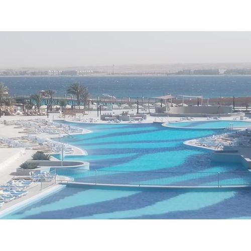 Serenity Sky Arc Resort - Sahl Hasheesh