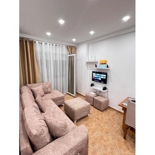 Serenity Skyline Apartment