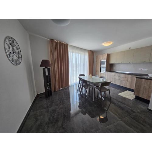 Serenity View Suites