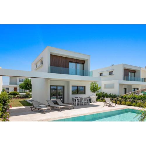 Serenity Waves Villa 17