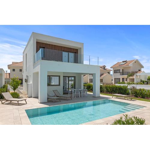 Serenity Waves Villa 19