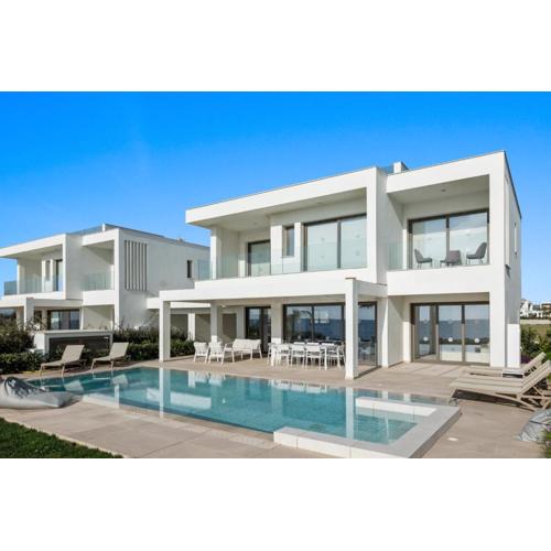 Serenity Waves Villa 2