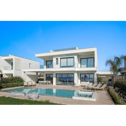 Serenity Waves Villa 3