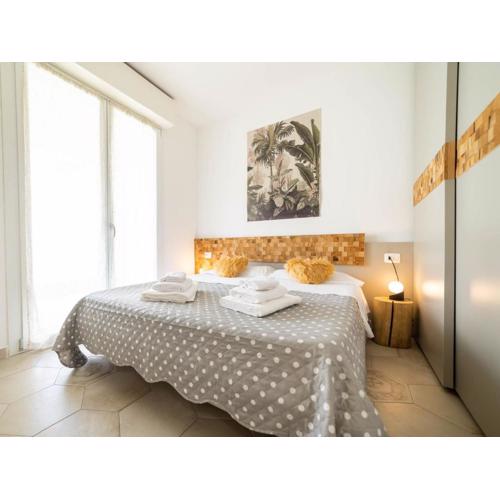 Serenity with swimming pool and parking in Alassio