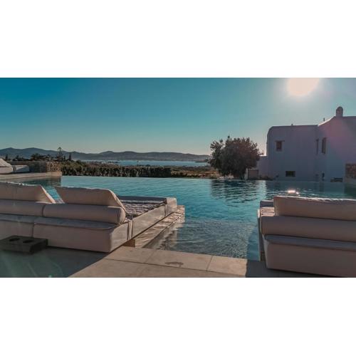 Sersi Paros Villas & Suites