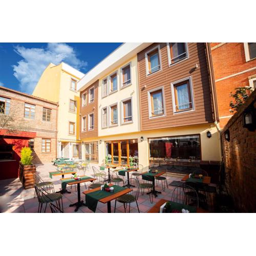 Set Özer Hotel