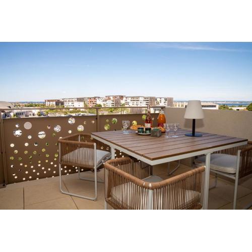 Sete, Apt 2 chambres, Terrasse et proximite plages