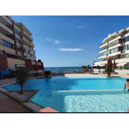 Sète location joli appartement Corniche 4 pers