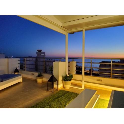 Seven Sky Penthouse