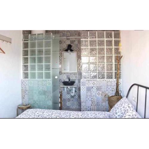SEVILLA ROOM, VIEW TO THE CITY