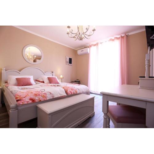 Shabby chic rooms