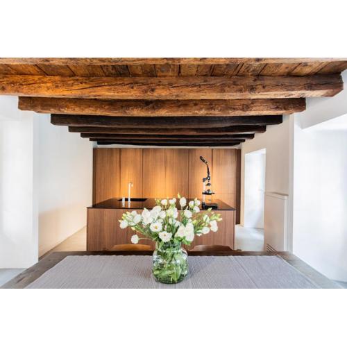 Shades of Como with Private Terrace by Rent All Como