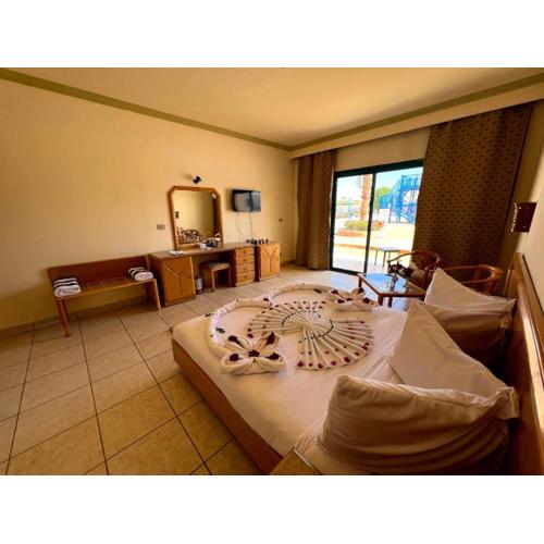 Sharm Cliff Hotel