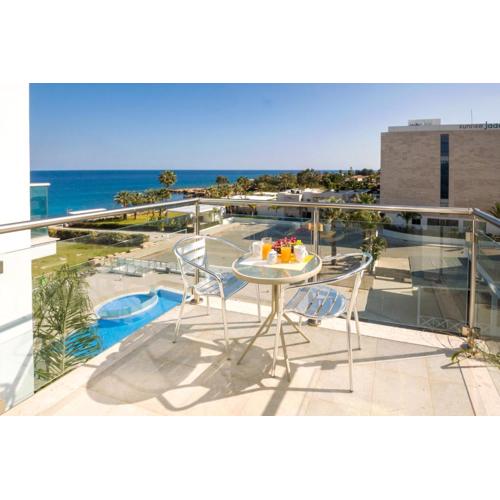SHARON - Coralli Beachfront Apartment