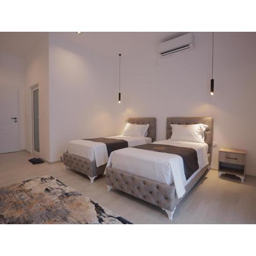 Shatri Hotel