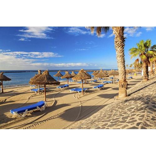 Shining Gold El Dorado with free parking and wifi
