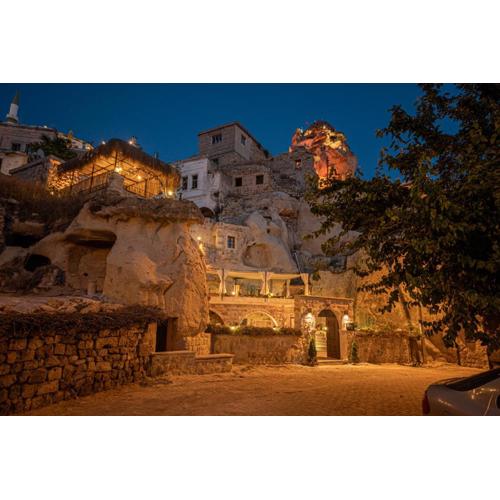 Shiraz Cave Cappadocia