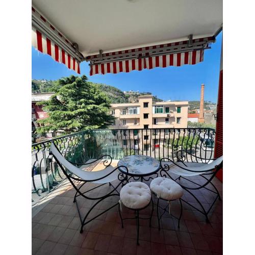 SHORT-LETS D33, part of the house is available for short-term rentals in Sorrento center