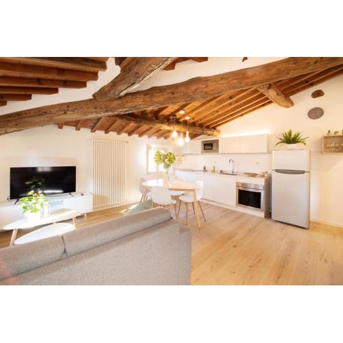 Sibilla Luxury Flat in center town