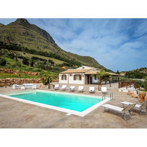 Sicily Stay Pool, BBQ & Nature