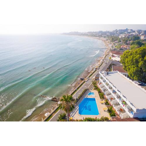 Side Beach Club