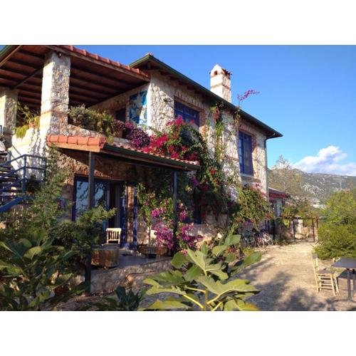 Şiir Ev Kekova ( Poeme House )