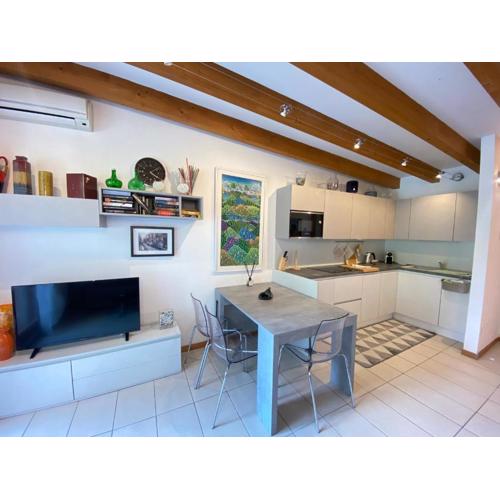 Silver Thermal Home