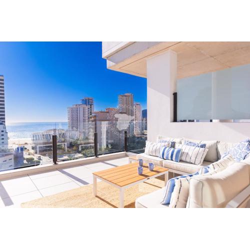 Silver Tower 8B