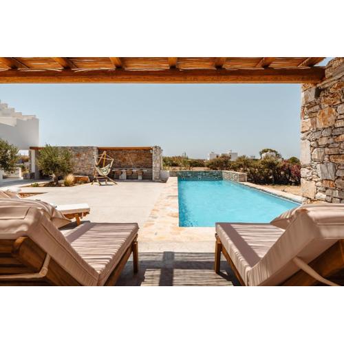 SIMIU Villa with Private Swimming Pool