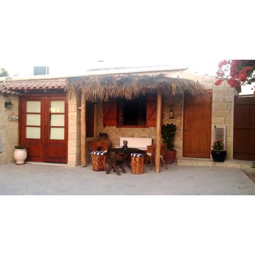Simona Stone House