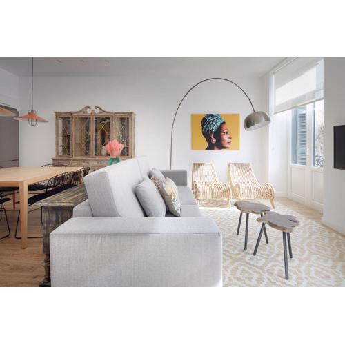 Simone by FeelFree Rentals